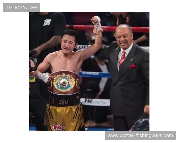 徐元庆高扫爆头KO巴西选手，夺下金腰带